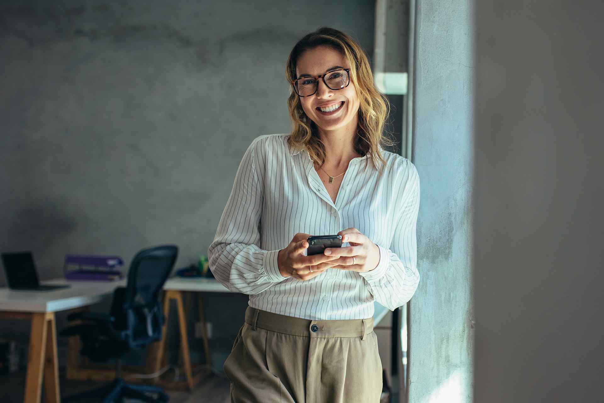 https://xamiticonsulting.com/wp-content/uploads/2020/09/fluid_hero_08.jpg